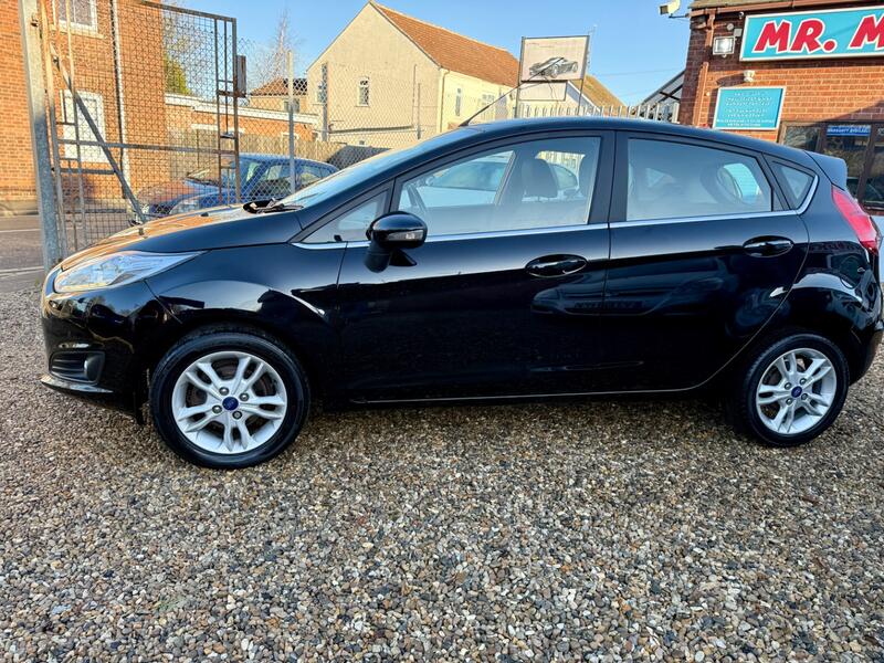 FORD FIESTA