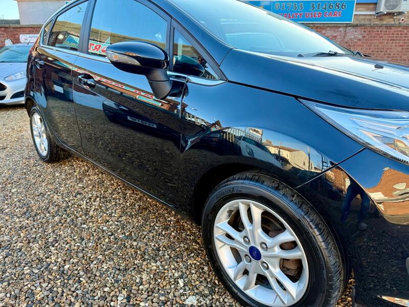 FORD FIESTA