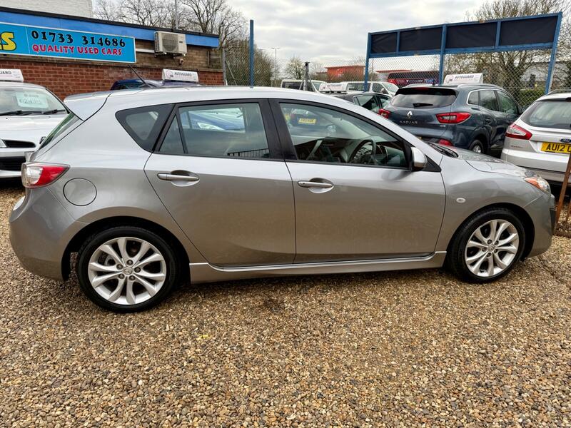 MAZDA MAZDA3