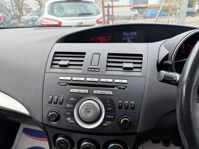 MAZDA MAZDA3