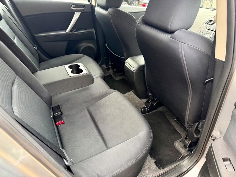MAZDA MAZDA3