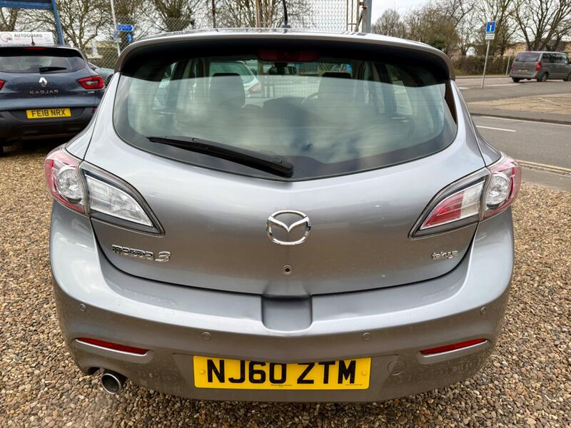 MAZDA MAZDA3