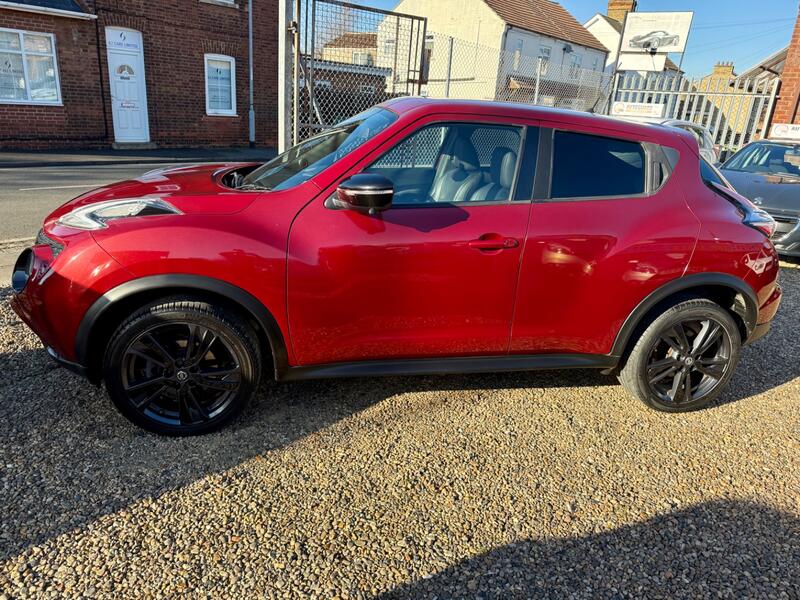 NISSAN JUKE