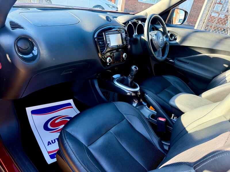 NISSAN JUKE