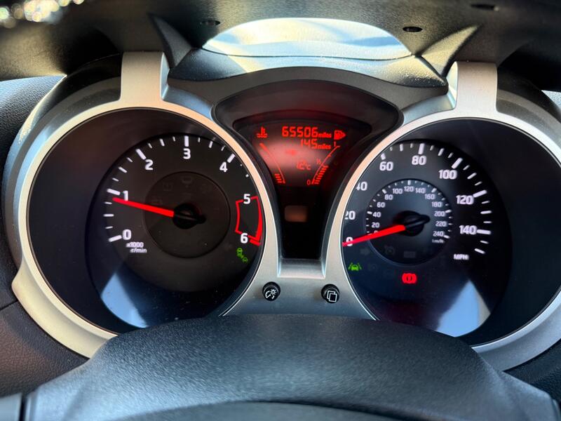 NISSAN JUKE