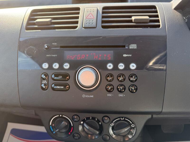 SUZUKI SWIFT