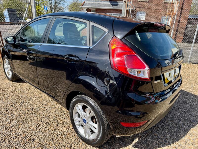 FORD FIESTA