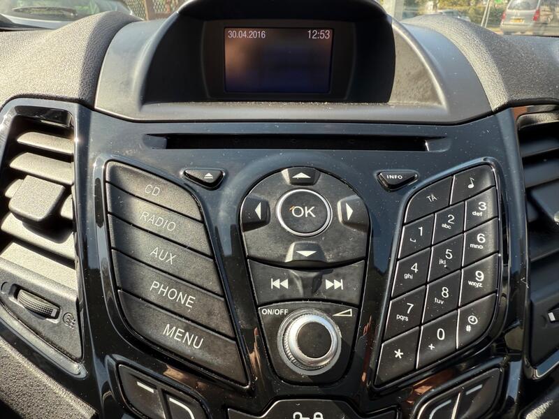 FORD FIESTA