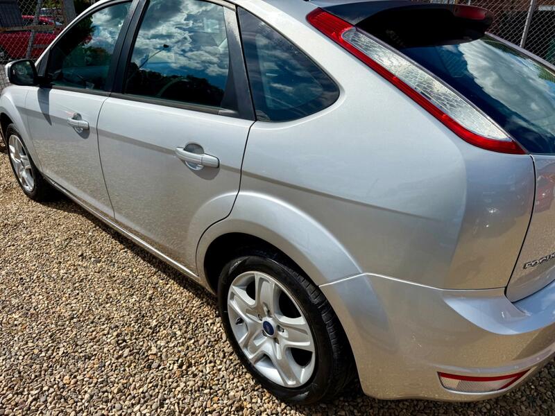 FORD FOCUS