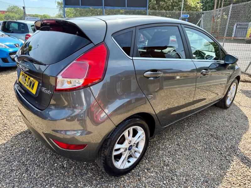 FORD FIESTA