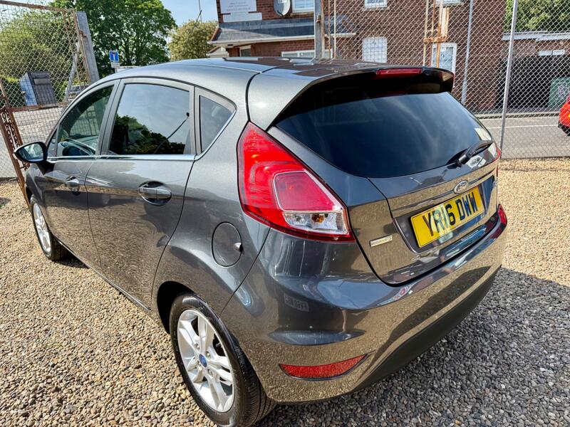 FORD FIESTA