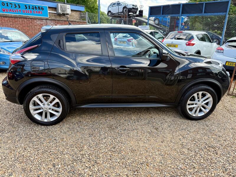 NISSAN JUKE