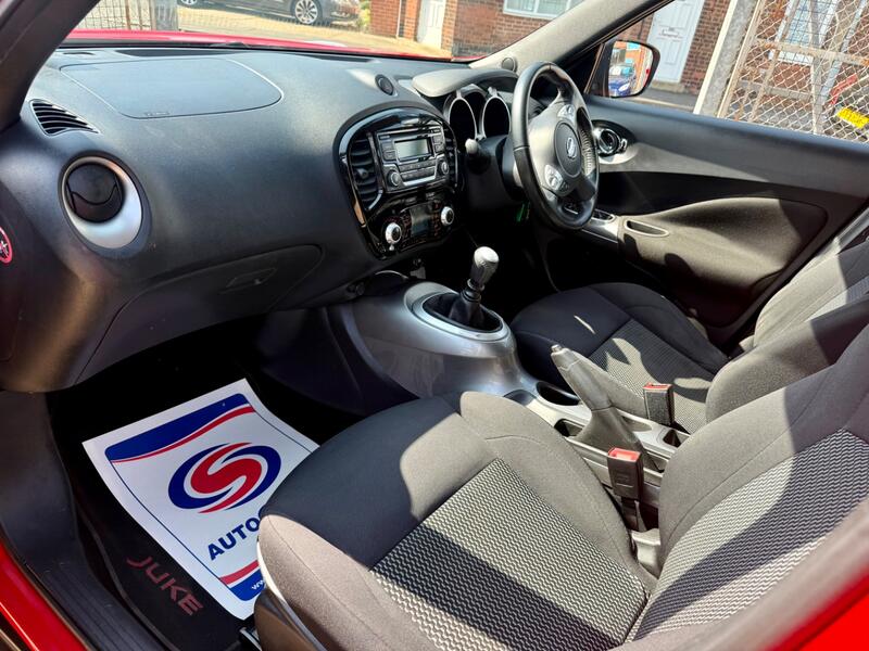 NISSAN JUKE