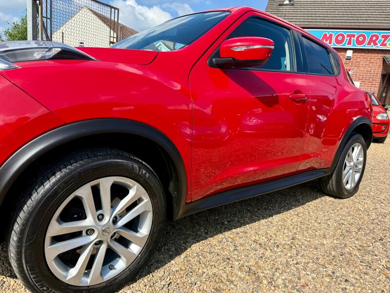 NISSAN JUKE