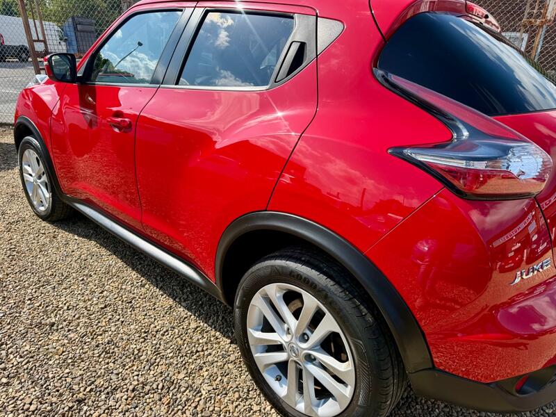 NISSAN JUKE