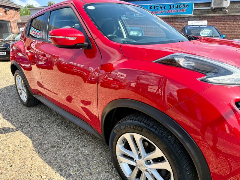 NISSAN JUKE