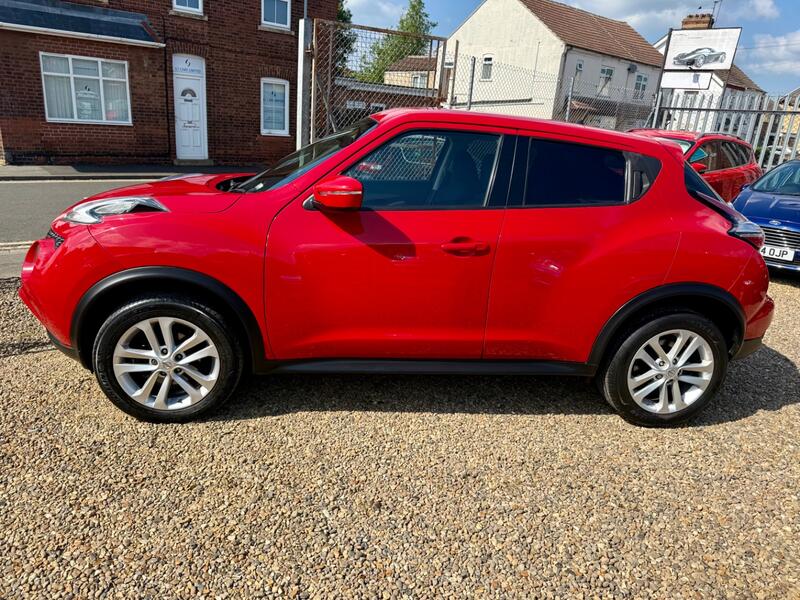 NISSAN JUKE