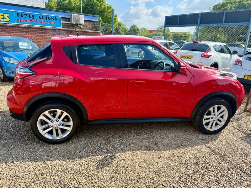 NISSAN JUKE