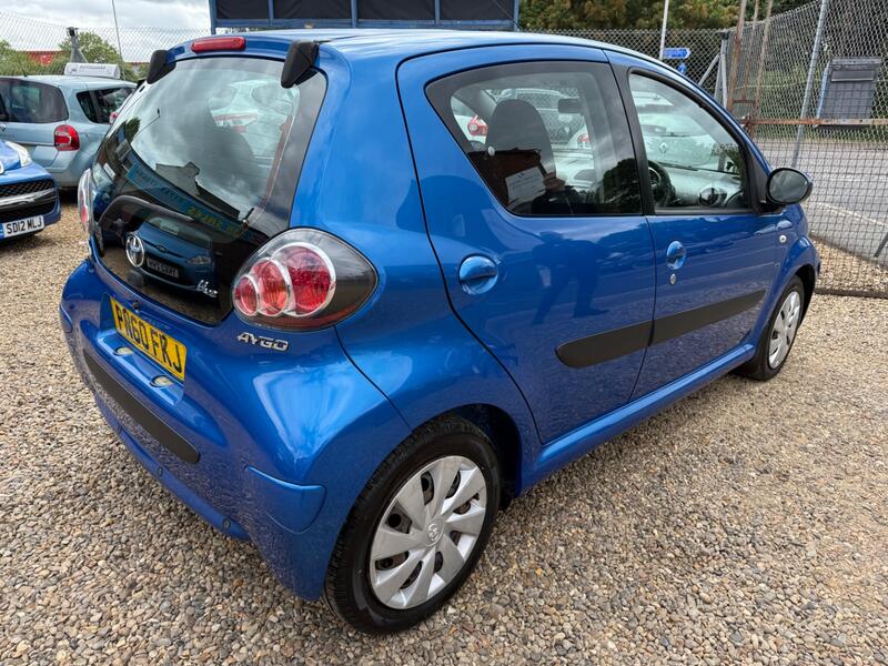 TOYOTA AYGO