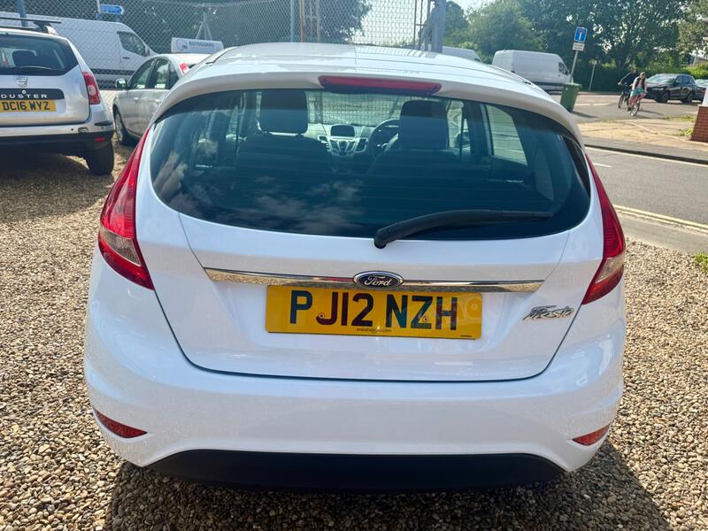 FORD FIESTA