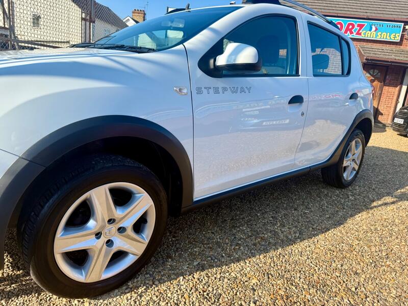 DACIA SANDERO STEPWAY