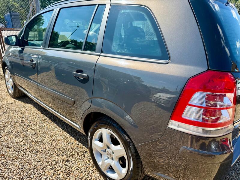 VAUXHALL ZAFIRA