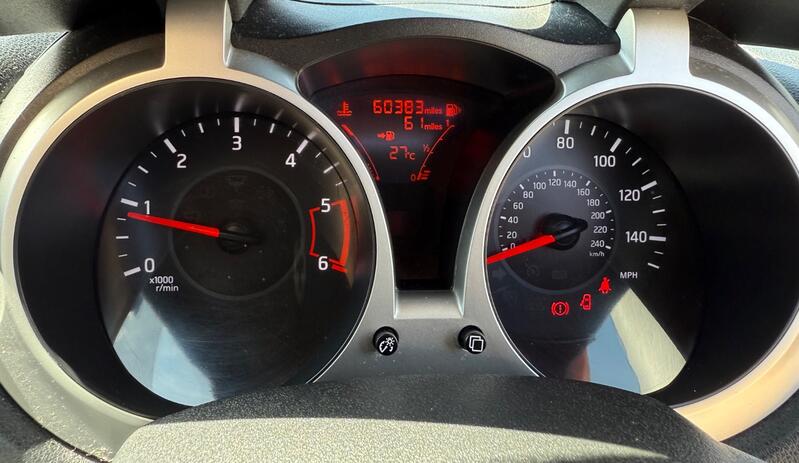NISSAN JUKE