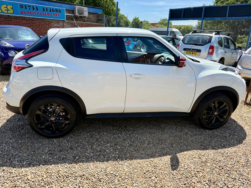 NISSAN JUKE