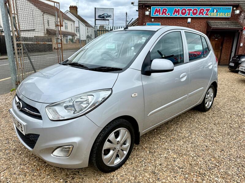 HYUNDAI I10