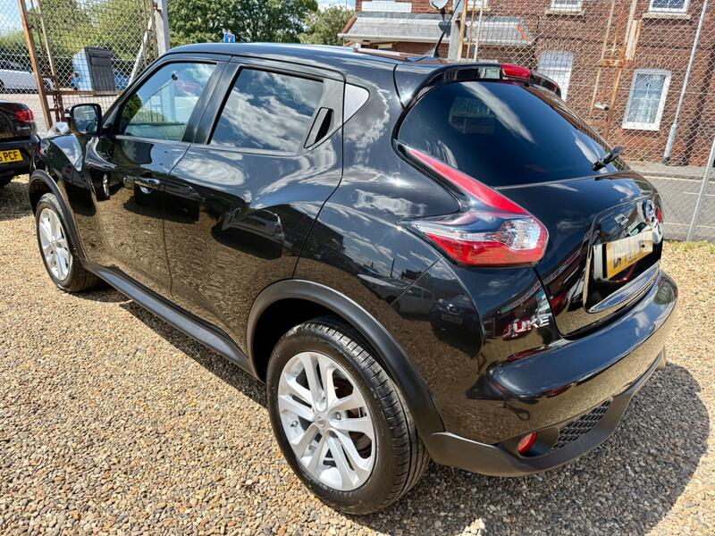 NISSAN JUKE