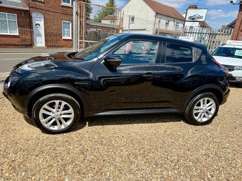 NISSAN JUKE
