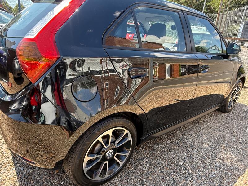 MG MG3