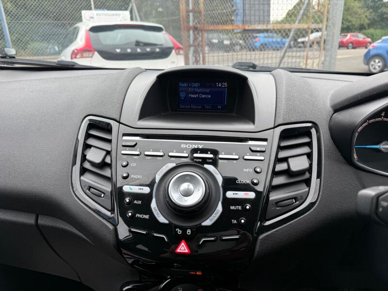 FORD FIESTA