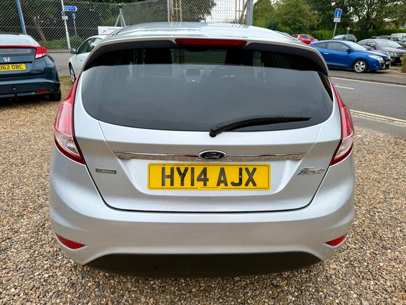 FORD FIESTA