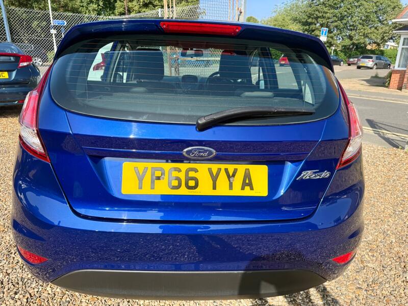 FORD FIESTA