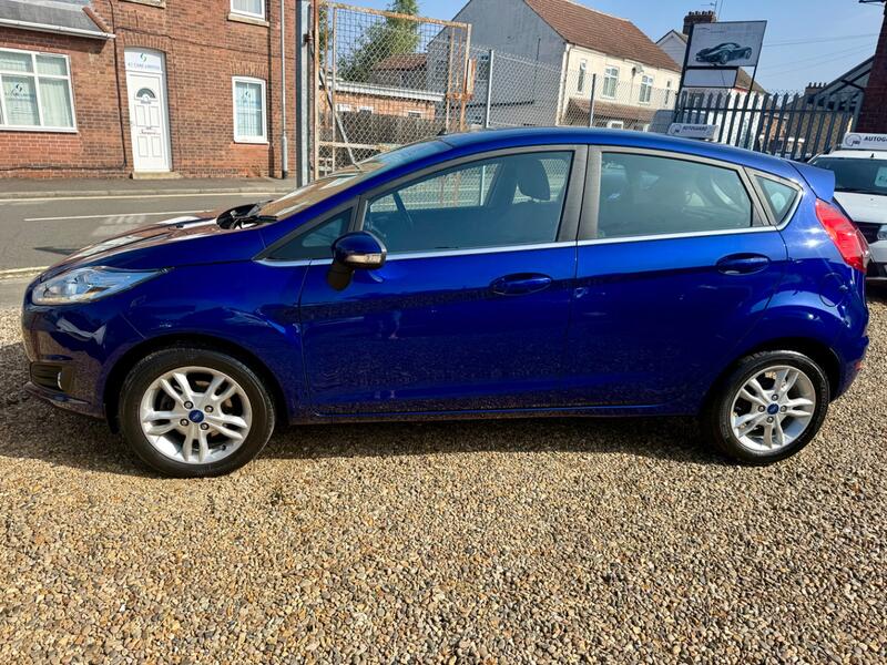 FORD FIESTA
