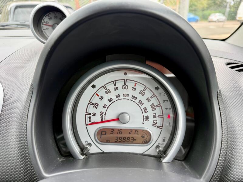 VAUXHALL AGILA