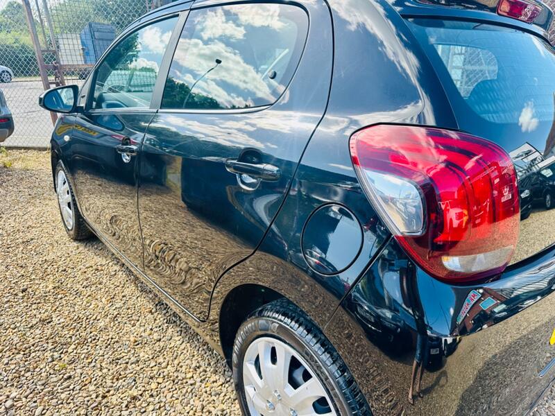 PEUGEOT 108
