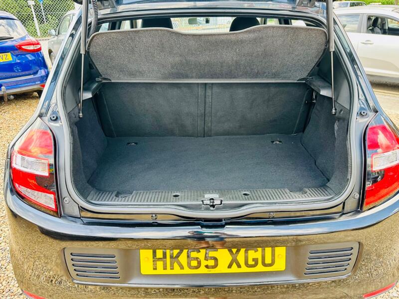 RENAULT TWINGO