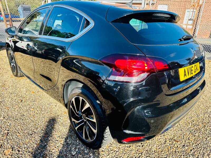 DS AUTOMOBILES DS 4