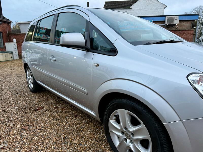 VAUXHALL ZAFIRA