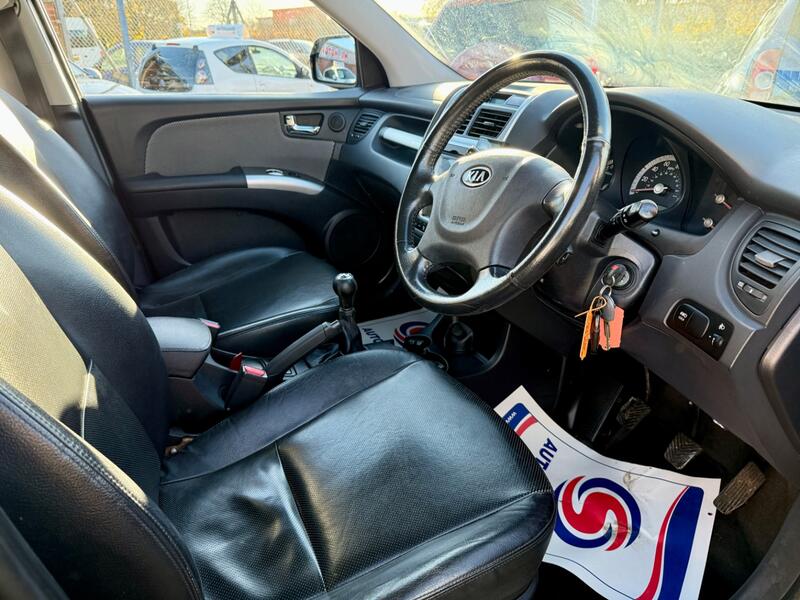 KIA SPORTAGE
