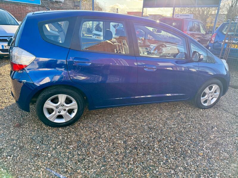 HONDA JAZZ