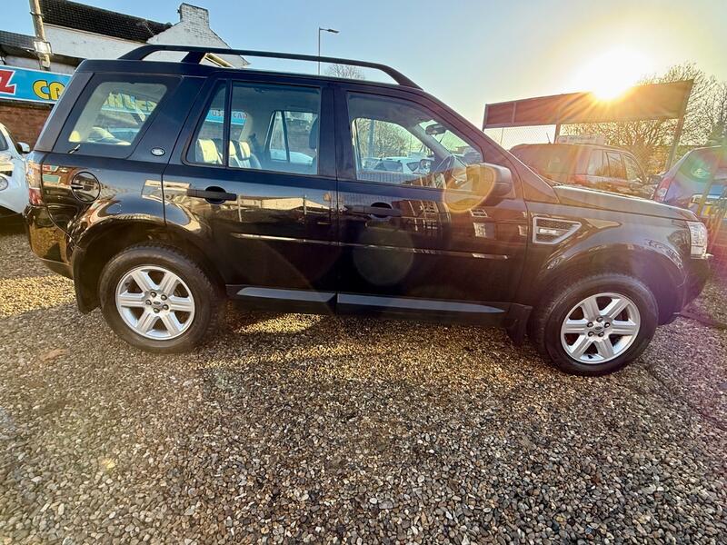 LAND ROVER FREELANDER 2