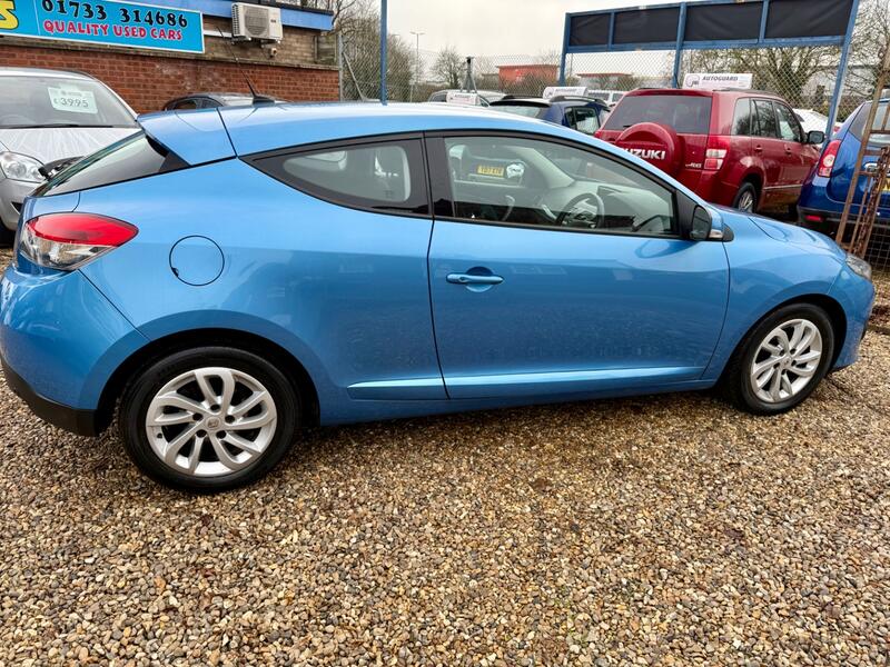 RENAULT MEGANE