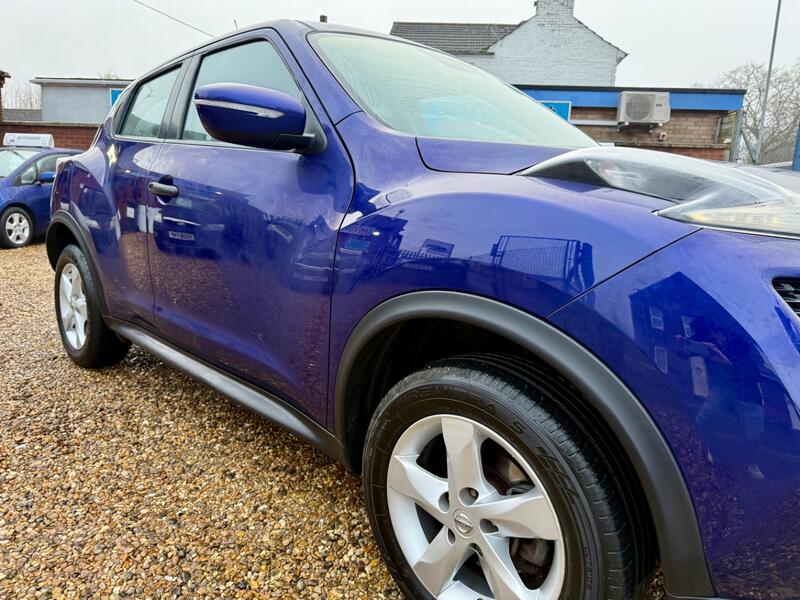 NISSAN JUKE