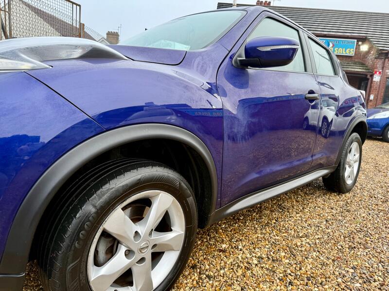 NISSAN JUKE