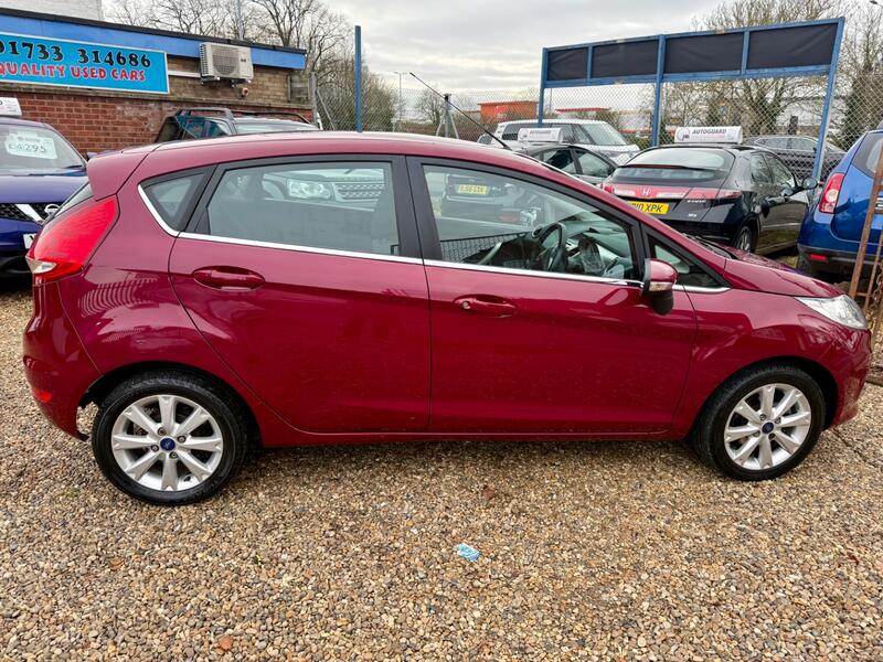 FORD FIESTA