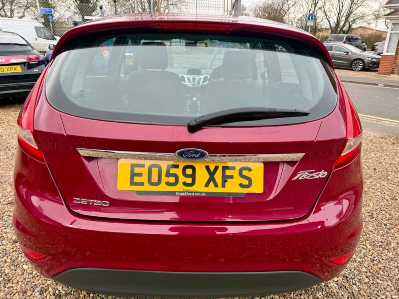 FORD FIESTA