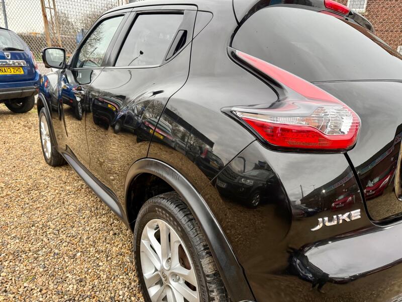NISSAN JUKE